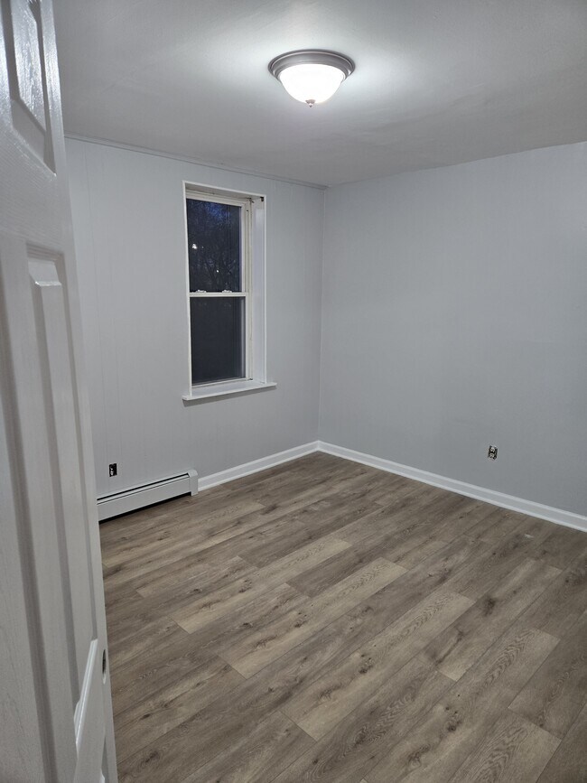 Bedroom 2 - 17 Myrtle St