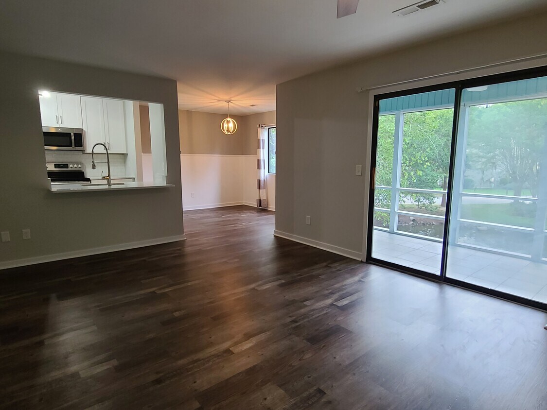 Foto principal - 2311 Treescape Dr