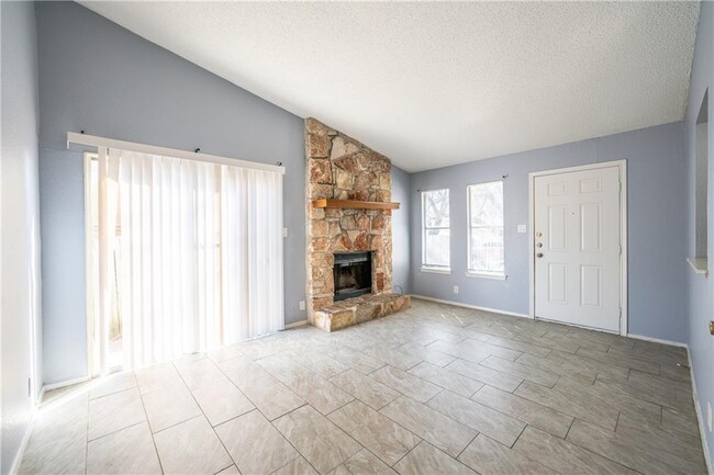 Foto del edificio - 1212 Bonnie Brae St