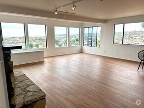 Building Photo - 25072 Alicia Dr