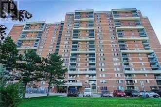 Building Photo - 100 Wingarden Ct