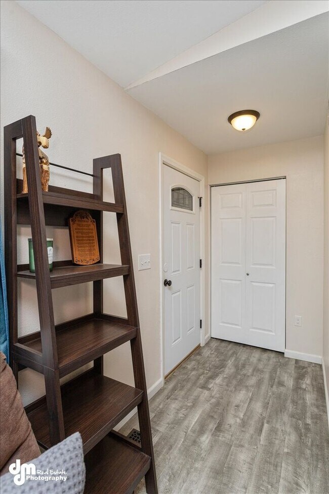 Foto del edificio - Cozy 3 bedroom 2 bath home w/ fully fenced...