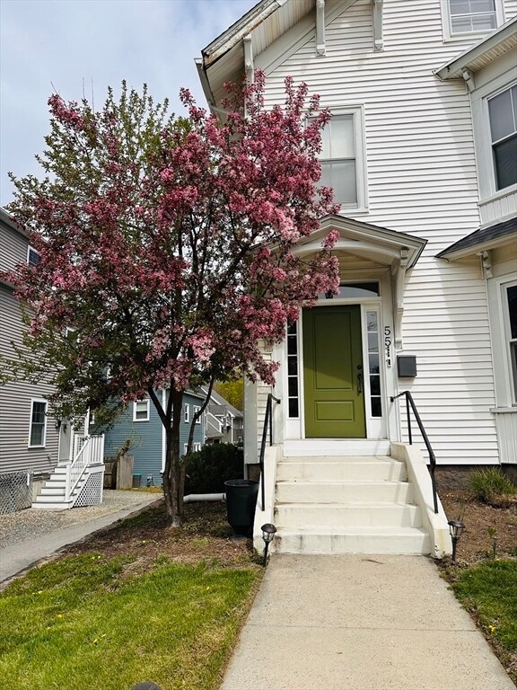 Foto del edificio - 55 W Central St