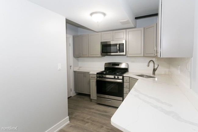 Foto del edificio - 6110 N Winthrop Ave