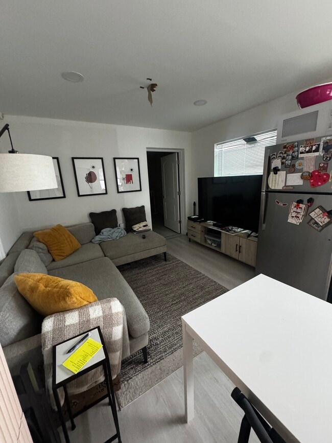 Foto del edificio - 1026 NW 47th St