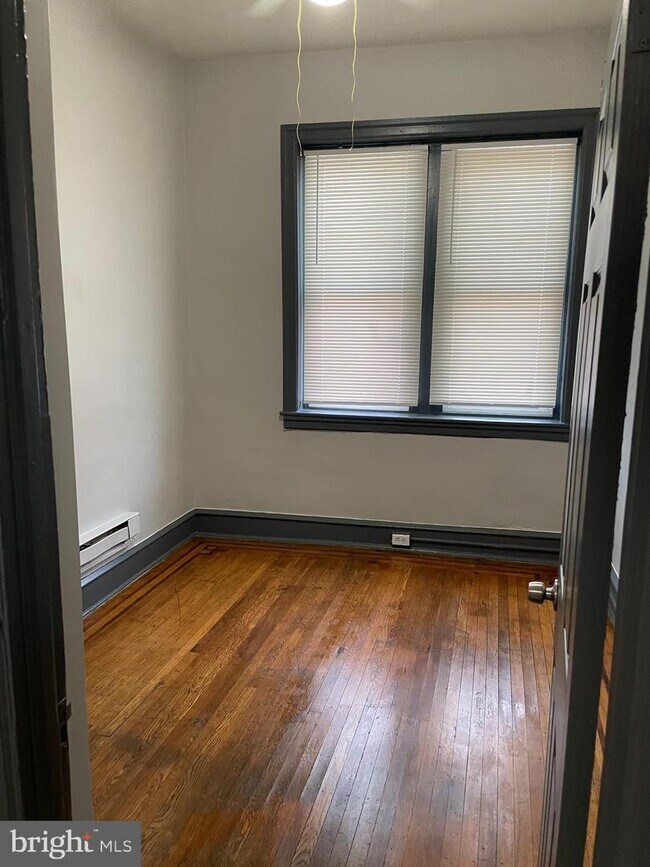 1036 Fillmore St Unit 1R, Philadelphia, PA 19124 Room for Rent in