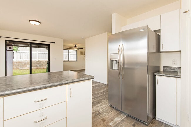 Building Photo - 94-546 Polina Pl