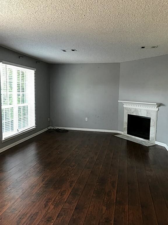 Foto del edificio - 17106 Beaver Springs Dr