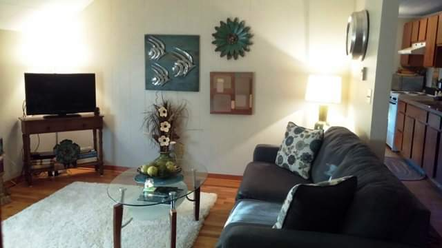 Primary Photo - 7574 Lakeport Rd