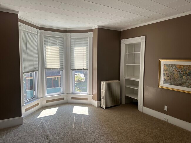 Foto del edificio - 171 N Main St