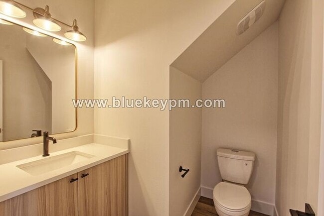 Building Photo - Unit 3356.... 2 Bed, 2.5 Bath Townhome in Arbor Lodge Near University of Portland