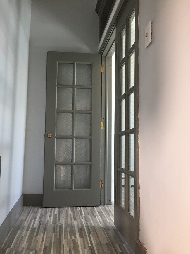 Foto del edificio - 183 Carteret Ave
