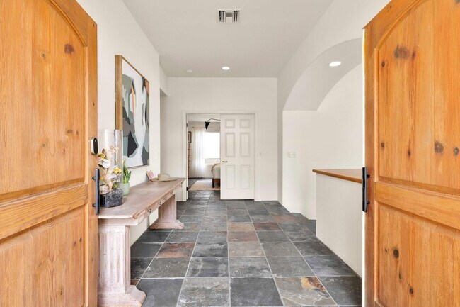 Building Photo - 49810 Ave Montero