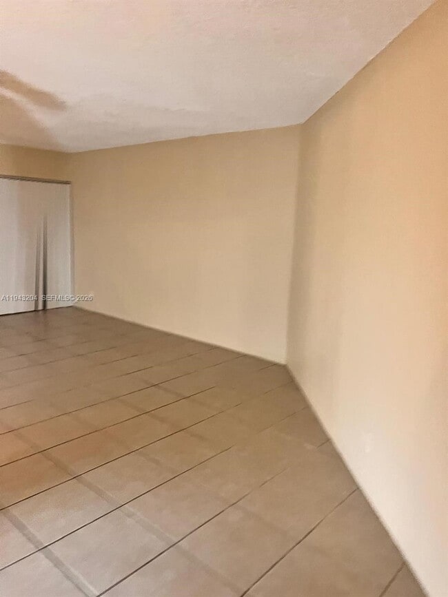 Building Photo - 1850 N Congress Ave