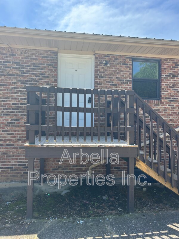 1001 Kiser Blvd Unit Apt 17, Greeneville, TN 37745 Condo for Rent in