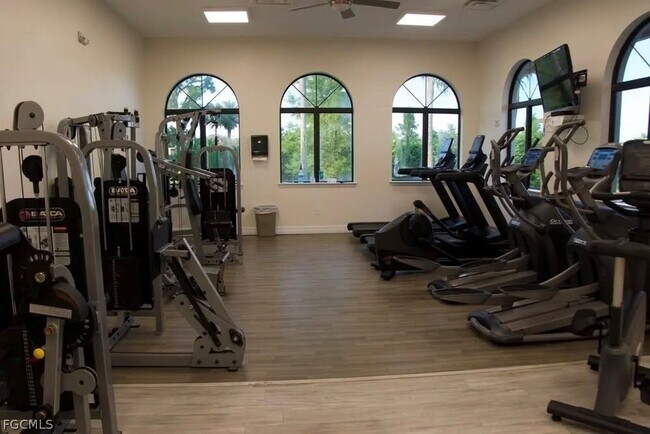 Foto del edificio - 6867 Pentland Way