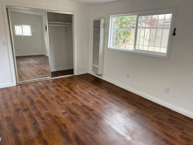 Foto del edificio - 1619 W 11th Pl