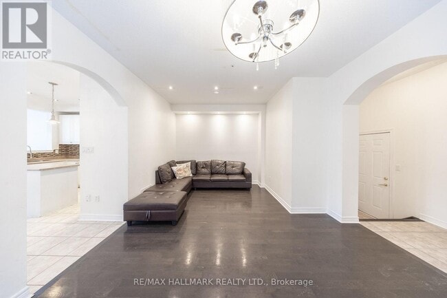 Building Photo - 5449 Fudge Terrace