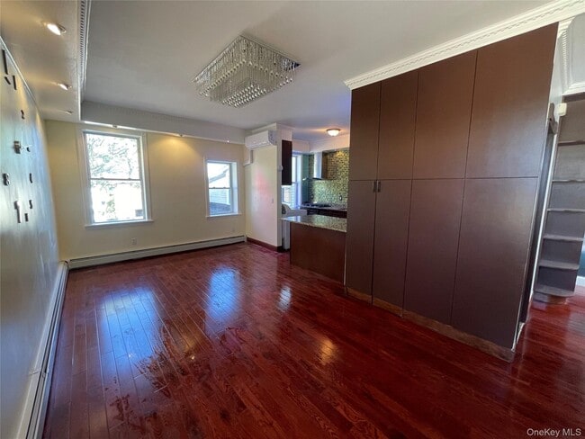 Building Photo - 221 Bedford Ave