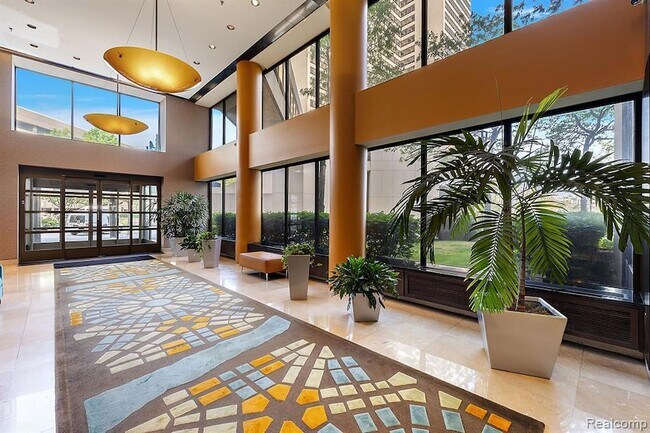 Foto del edificio - 1001 W Jefferson Ave