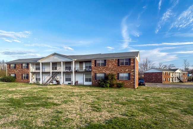 Building Photo - Pinecreek Apartments