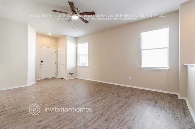 Building Photo - 30250 Cheval St