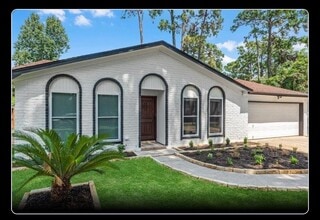 Building Photo - 10304 Sunset Ln