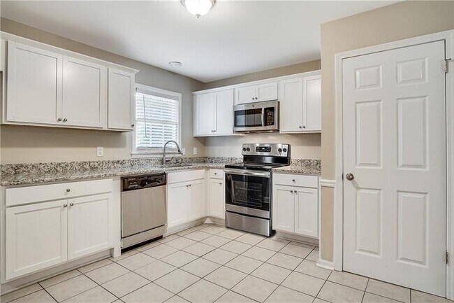Foto del edificio - 8401 Union Grove Rd