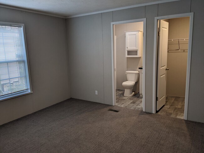 Foto del edificio - 517 Washington