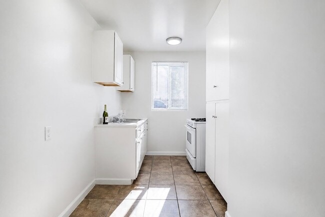 Interior Photo - Premier Apartments