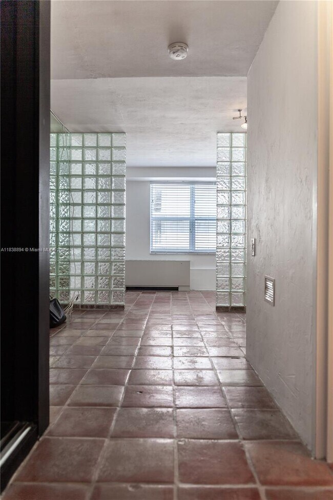 Foto del edificio - 1250 West Ave