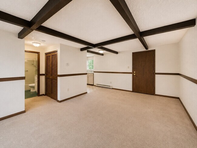 Foto del edificio - 53 Swanson Ct