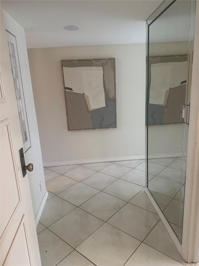 Foto del edificio - 4900 N Ocean Blvd