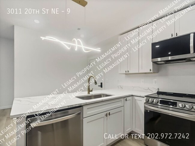 Photo - 3011 20th St NE Apartment