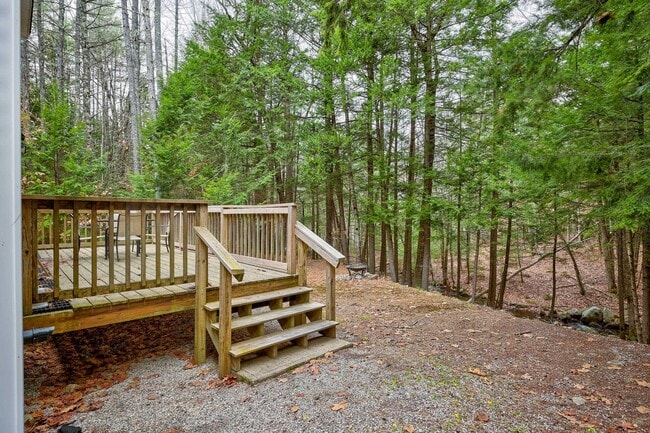 Building Photo - 28 Grachen Dr