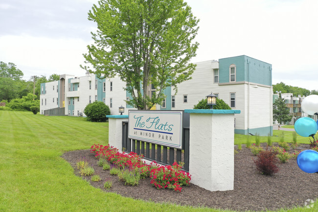 Building Photo - The Flats at Minor Park