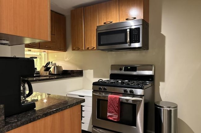 Foto del edificio - 830 W Altgeld St