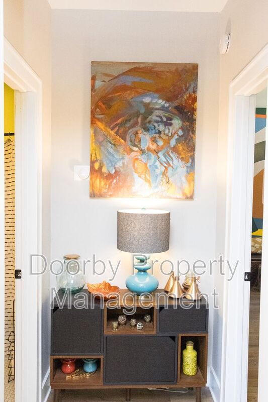 Foto del edificio - 1612 West 55th St