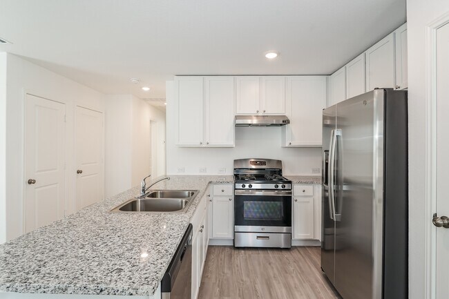 Foto del edificio - 8148 Nube Medina