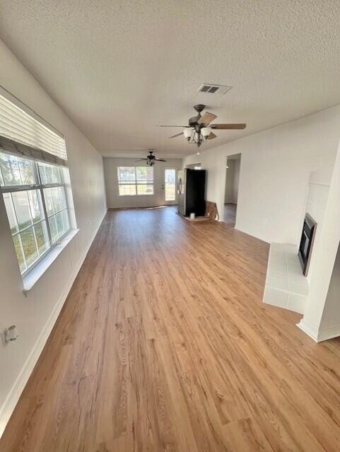 Foto del edificio - 271 Twin Lakes Ln