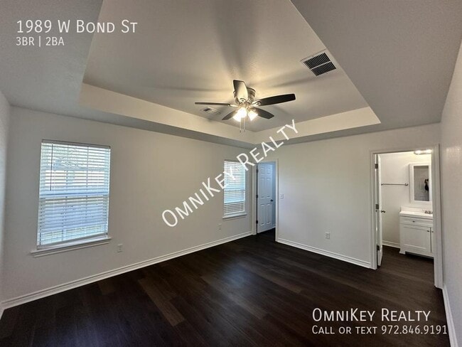 Foto del edificio - 1989 W Bond St