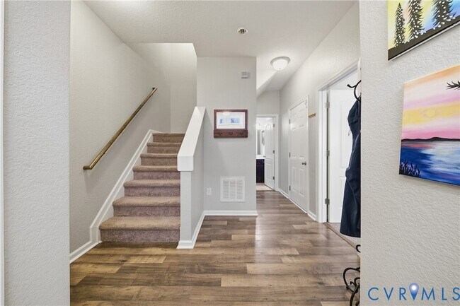 Foto del edificio - 5012 Spinel St