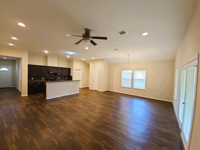 Building Photo - 4111 Avenue B