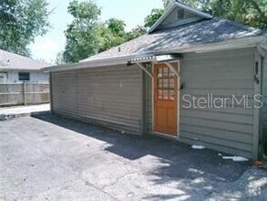 Building Photo - 776 27th Ave N