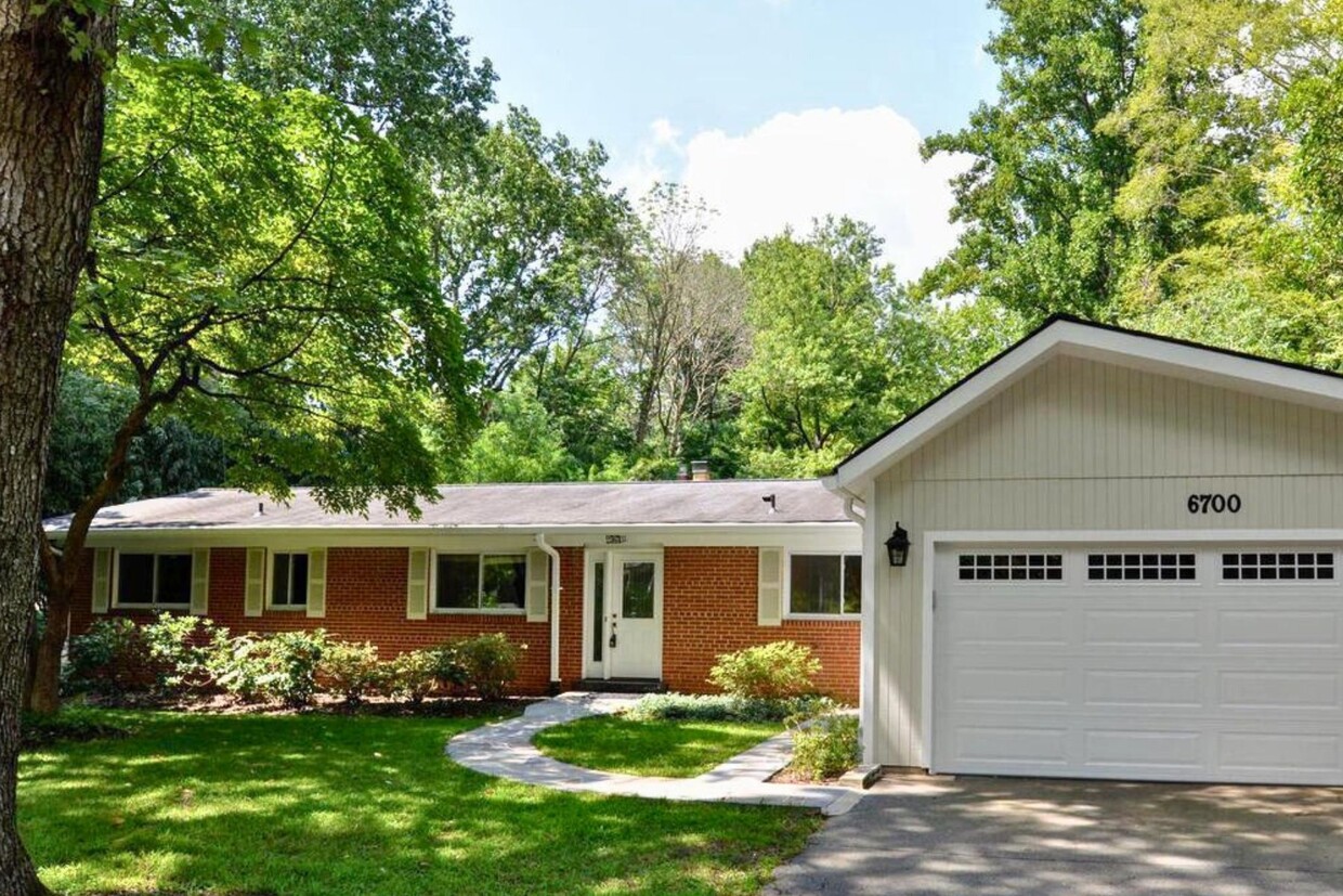Primary Photo - 6700 Persimmon Tree Rd