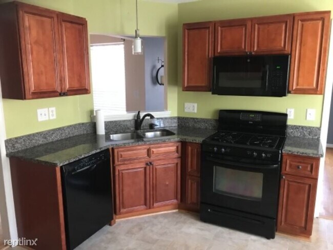 Foto del edificio - 3 br, 2.5 bath House - 204 Antique Lace Way