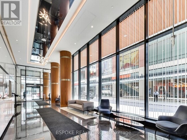 Photo du bâtiment - 19 Bathurst St