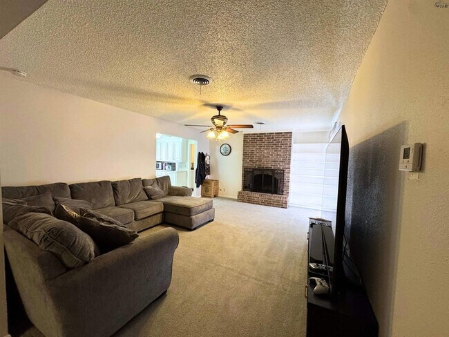 Foto del edificio - 4814 Big Bend Dr