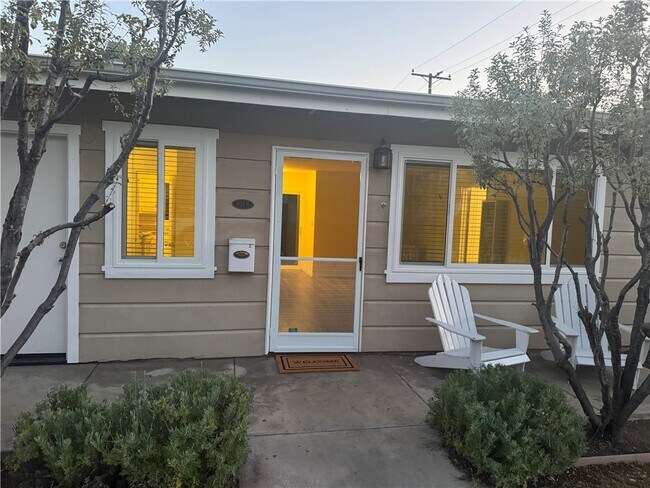 Foto del edificio - 621 Larkspur Ave