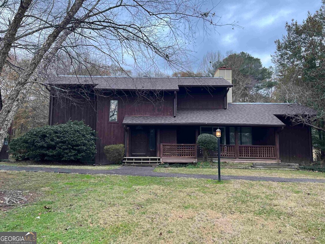 Foto principal - 20 Fairway Ln